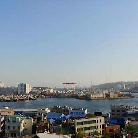 Four Season Guest House Busan Exterior foto